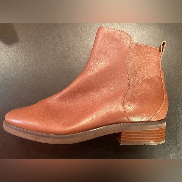 Cole Haan River W26414 Boots Women’s Tan Leather Ankle Chelsea Bootie Size 11B - Picture 8 of 10